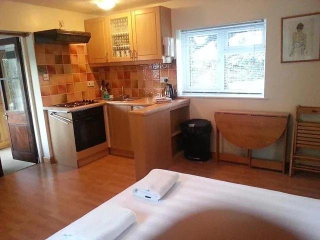 Riverside * Ringwood